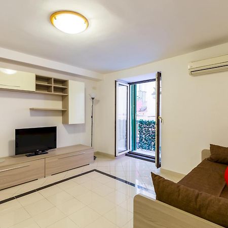 Apartament Qs1 - Indipendent Flat In Center Neapol Zewnętrze zdjęcie