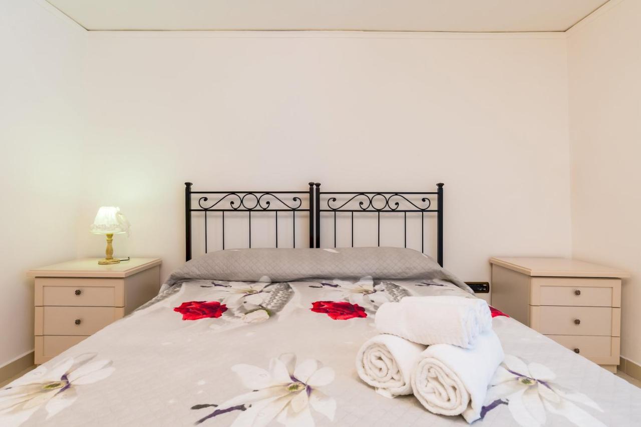 Apartament Qs1 - Indipendent Flat In Center Neapol Zewnętrze zdjęcie