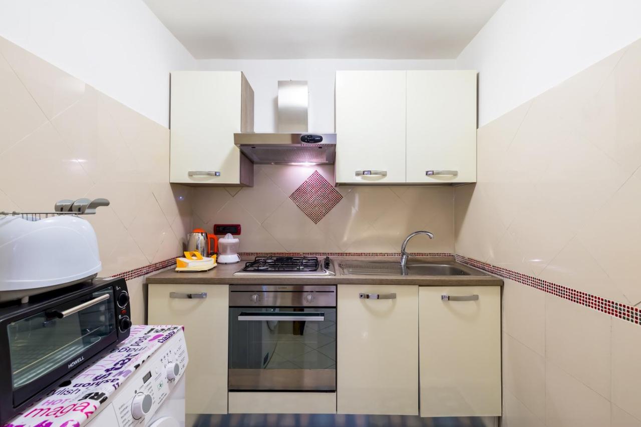 Apartament Qs1 - Indipendent Flat In Center Neapol Zewnętrze zdjęcie