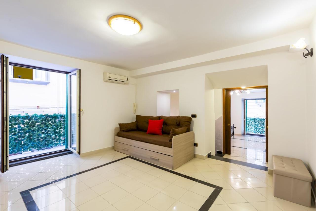 Apartament Qs1 - Indipendent Flat In Center Neapol Zewnętrze zdjęcie
