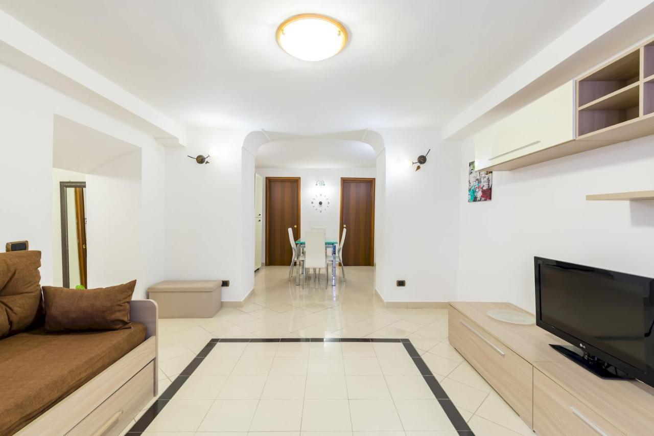 Apartament Qs1 - Indipendent Flat In Center Neapol Zewnętrze zdjęcie